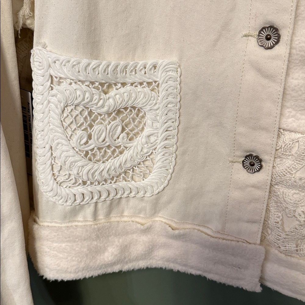 POL Cream Patchwork Button-Front Jean Jacket NWT - image 10